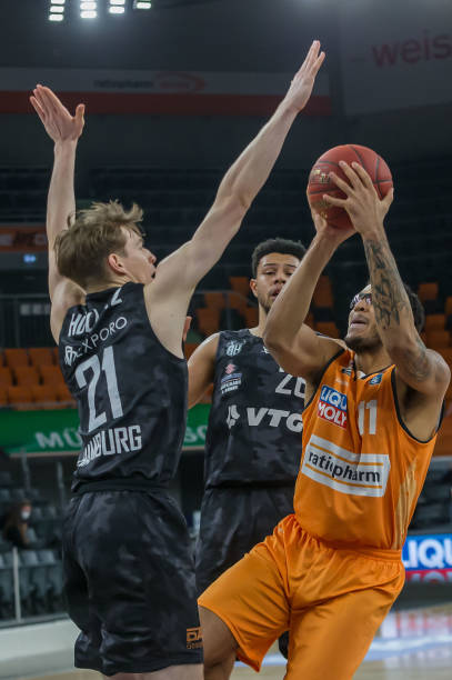 虑与转会多 虑与转会多