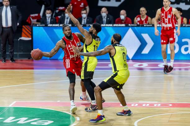 球陷入低迷 球陷入低迷